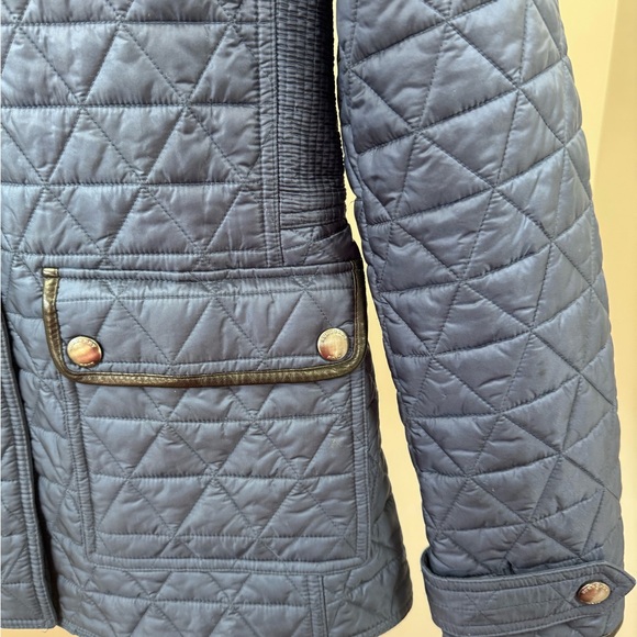 Burberry Quilted Navy Jacket - Picture 3 of 10